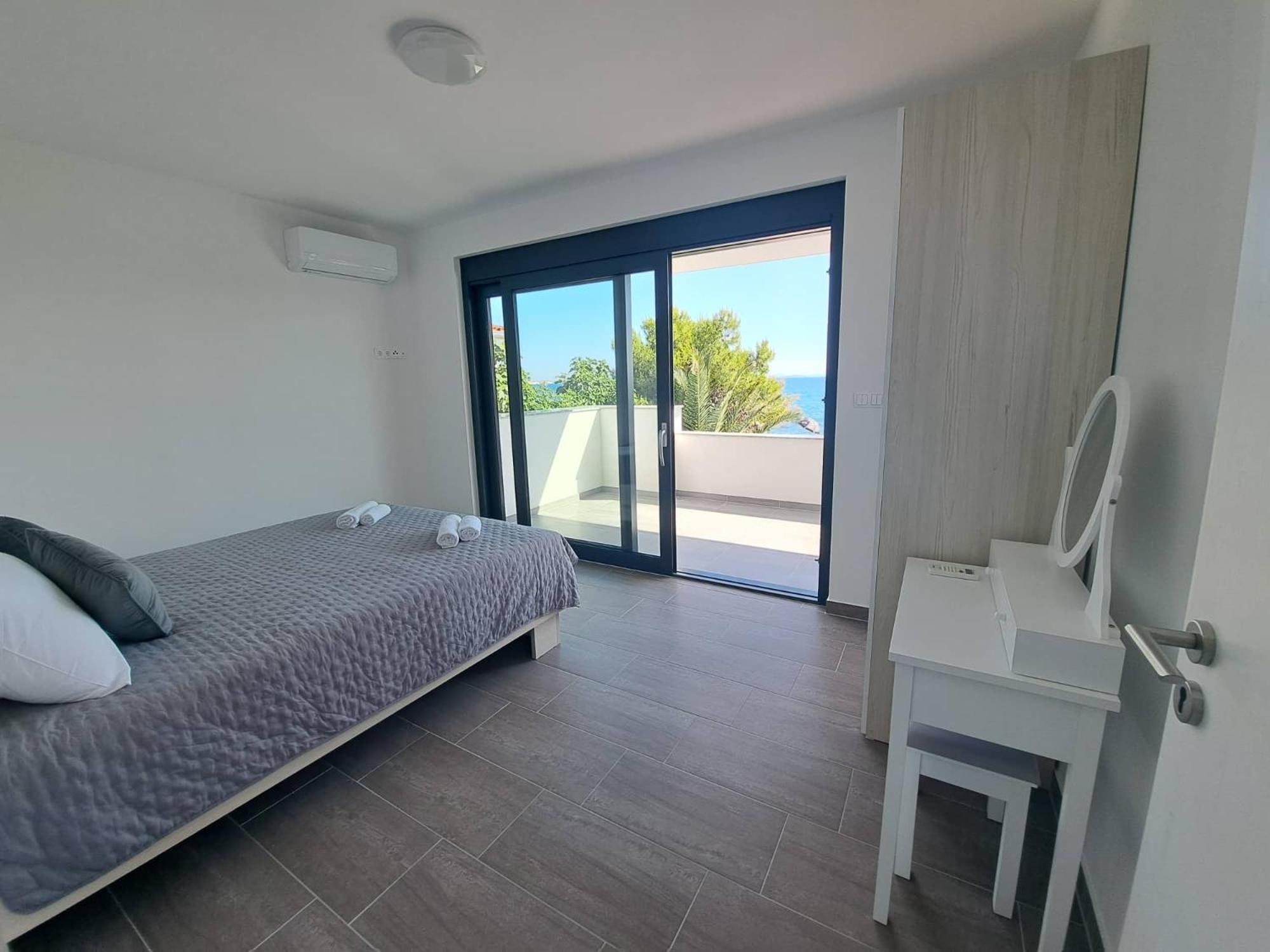 Villa Leptiric Vir Exteriör bild